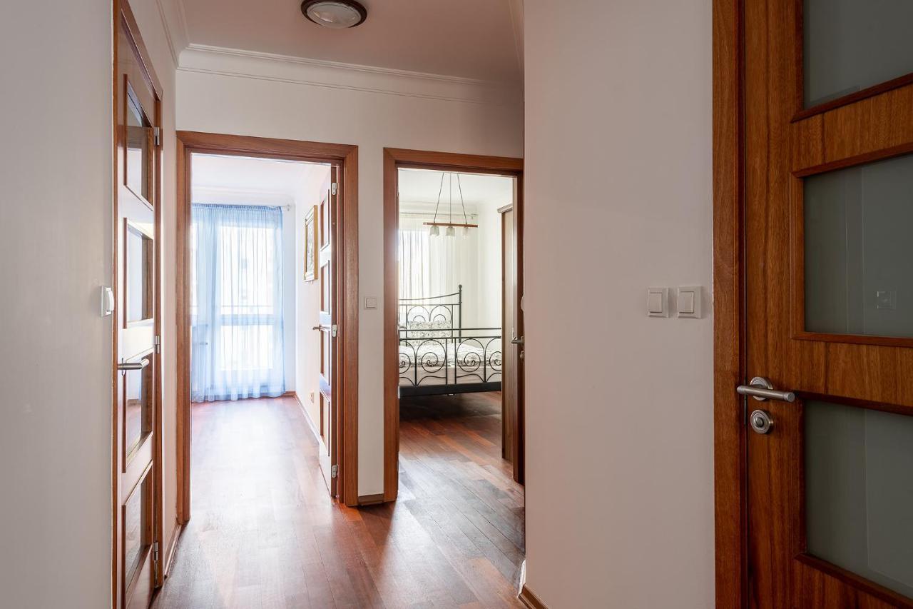 Bukowinska 12 Prywatne Mieszkanie 80M2 Z Dwiema Sypialniami I Balkonem 2X Bezplatne Miejsca Parkingowe Samodzielne Zameldowanie! Private Garage! Self Check-In System! Warsaw Exterior photo