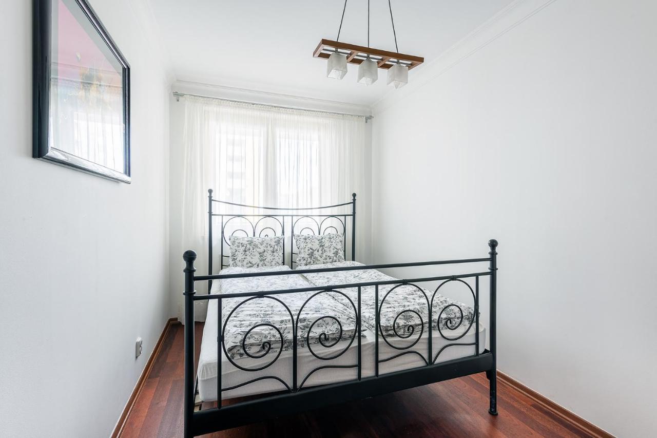 Bukowinska 12 Prywatne Mieszkanie 80M2 Z Dwiema Sypialniami I Balkonem 2X Bezplatne Miejsca Parkingowe Samodzielne Zameldowanie! Private Garage! Self Check-In System! Warsaw Exterior photo
