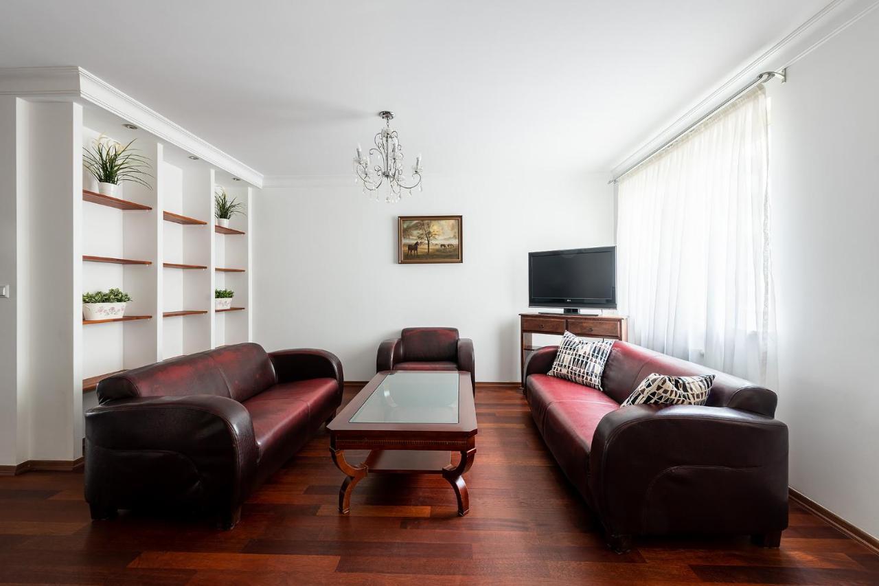 Bukowinska 12 Prywatne Mieszkanie 80M2 Z Dwiema Sypialniami I Balkonem 2X Bezplatne Miejsca Parkingowe Samodzielne Zameldowanie! Private Garage! Self Check-In System! Warsaw Exterior photo