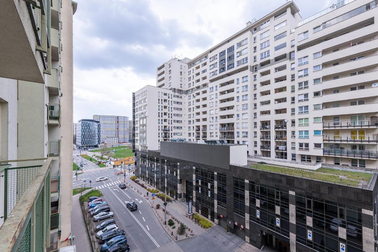 Bukowinska 12 Prywatne Mieszkanie 80M2 Z Dwiema Sypialniami I Balkonem 2X Bezplatne Miejsca Parkingowe Samodzielne Zameldowanie! Private Garage! Self Check-In System! Warsaw Exterior photo